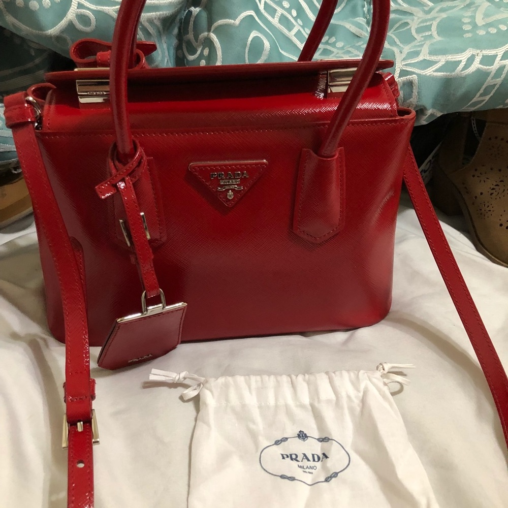 Prada saffiano rosso - Picture 5 of 8